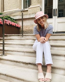 Mollie King feet photo thumbnail