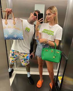 Chiara Ferragni feet photo thumbnail