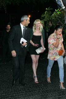 Kirsten Dunst feet photo thumbnail