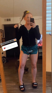 Kay Hansen feet photo thumbnail