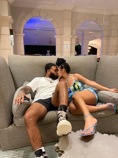 Queen Naija feet photo thumbnail
