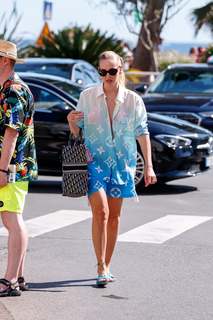 Chiara Ferragni feet photo thumbnail