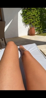 Kate Walsh feet photo thumbnail
