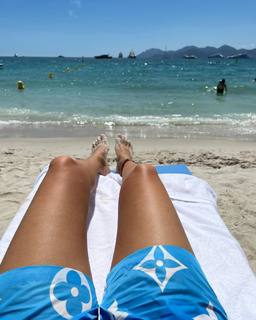 Chiara Ferragni feet photo thumbnail