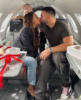 Nabilla Benattia feet photo thumbnail
