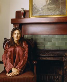 Demi Moore feet photo thumbnail