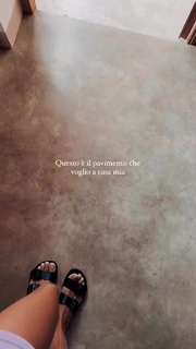 Giorgia Crivello feet photo thumbnail