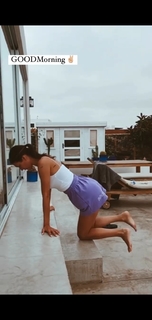 Giorgia Crivello feet photo thumbnail