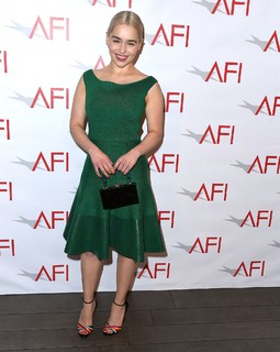 Emilia Clarke feet photo thumbnail