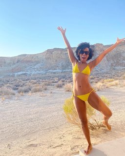 Kerry Washington feet photo thumbnail