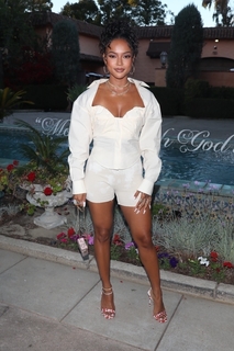 Karrueche Tran feet photo thumbnail