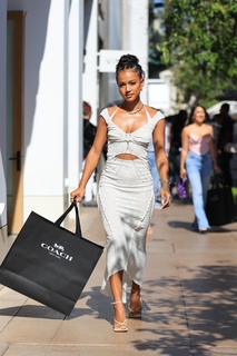 Karrueche Tran feet photo thumbnail