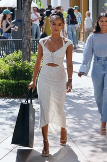 Karrueche Tran feet photo thumbnail