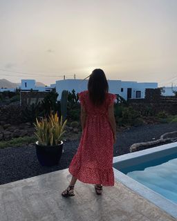 Giorgia Crivello feet photo thumbnail