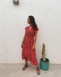 Giorgia Crivello feet photo thumbnail