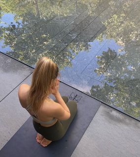 Bar Refaeli feet photo thumbnail