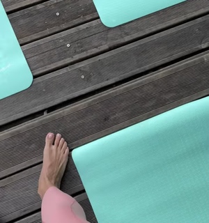 Marta Wierzbicka feet photo thumbnail