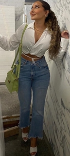 Adrienne Houghton feet photo thumbnail