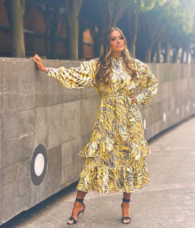 Galilea Montijo feet photo thumbnail