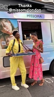 Naomie Harris feet photo thumbnail