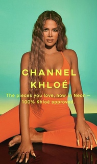 Khloé Kardashian feet photo thumbnail