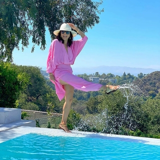 Eva Longoria feet photo thumbnail