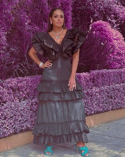 Galilea Montijo feet photo thumbnail