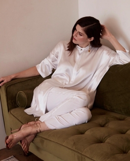 Alexandra Daddario feet photo thumbnail
