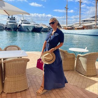 Wanda Nara feet photo thumbnail