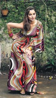 Kangana Ranaut feet photo thumbnail