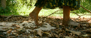 Emily Blunt feet photo thumbnail