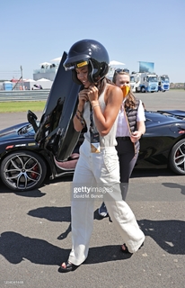 Emma Raducanu feet photo 5