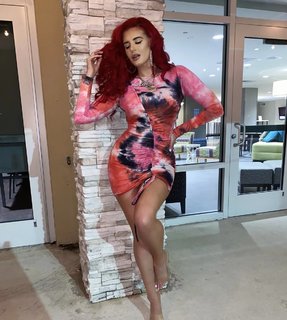 Justina Valentine feet photo thumbnail