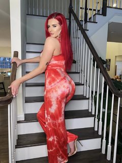 Justina Valentine feet photo thumbnail