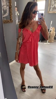 Giorgia Crivello feet photo thumbnail