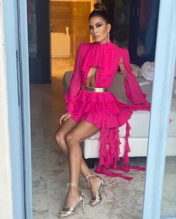 Elisabetta Gregoraci feet photo thumbnail