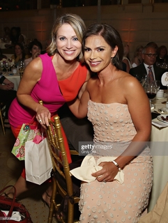 Amy Robach feet photo thumbnail