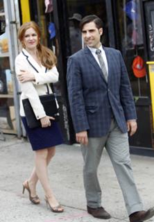 Isla Fisher feet photo thumbnail
