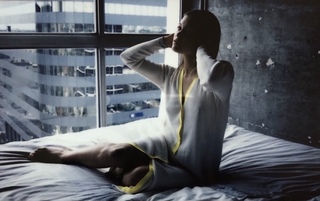 Olivia Holt feet photo thumbnail