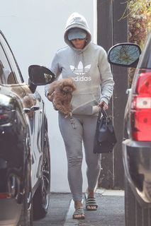 Katy Perry feet photo thumbnail