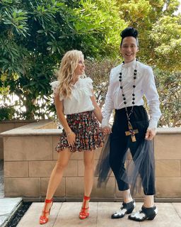 Tara Lipinski feet photo thumbnail