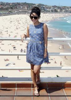 Vanessa Hudgens feet photo thumbnail