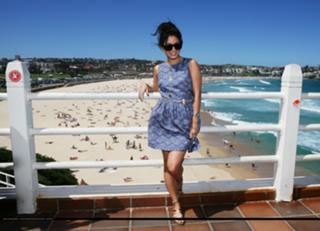 Vanessa Hudgens feet photo thumbnail