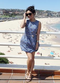 Vanessa Hudgens feet photo thumbnail