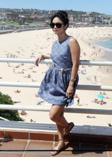 Vanessa Hudgens feet photo thumbnail