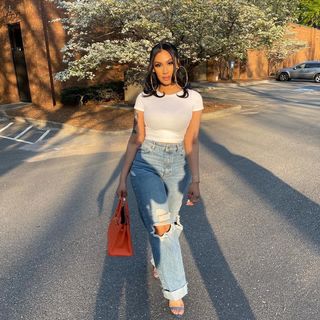 Queen Naija feet photo thumbnail
