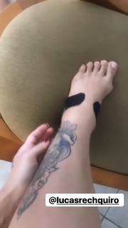 Kelly Key feet photo thumbnail