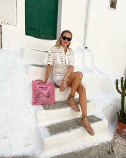 Chiara Ferragni feet photo thumbnail