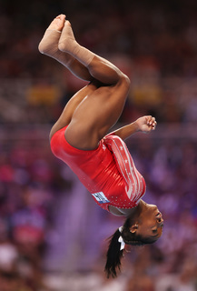 Simone Biles feet photo thumbnail