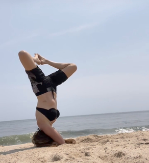 Thalía feet photo thumbnail